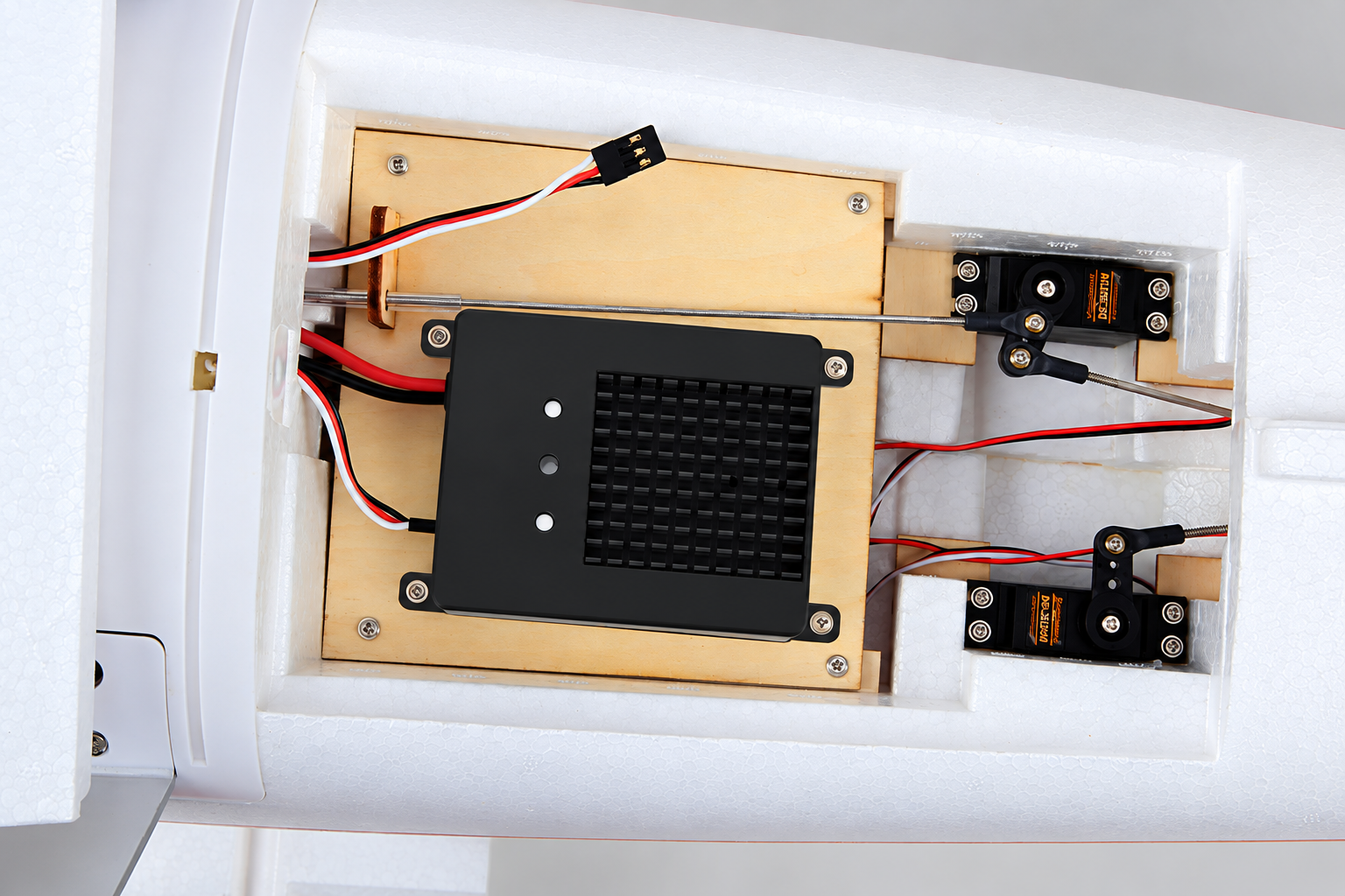MFC control-system installation and two servos inside the Cessna 182 fuselage